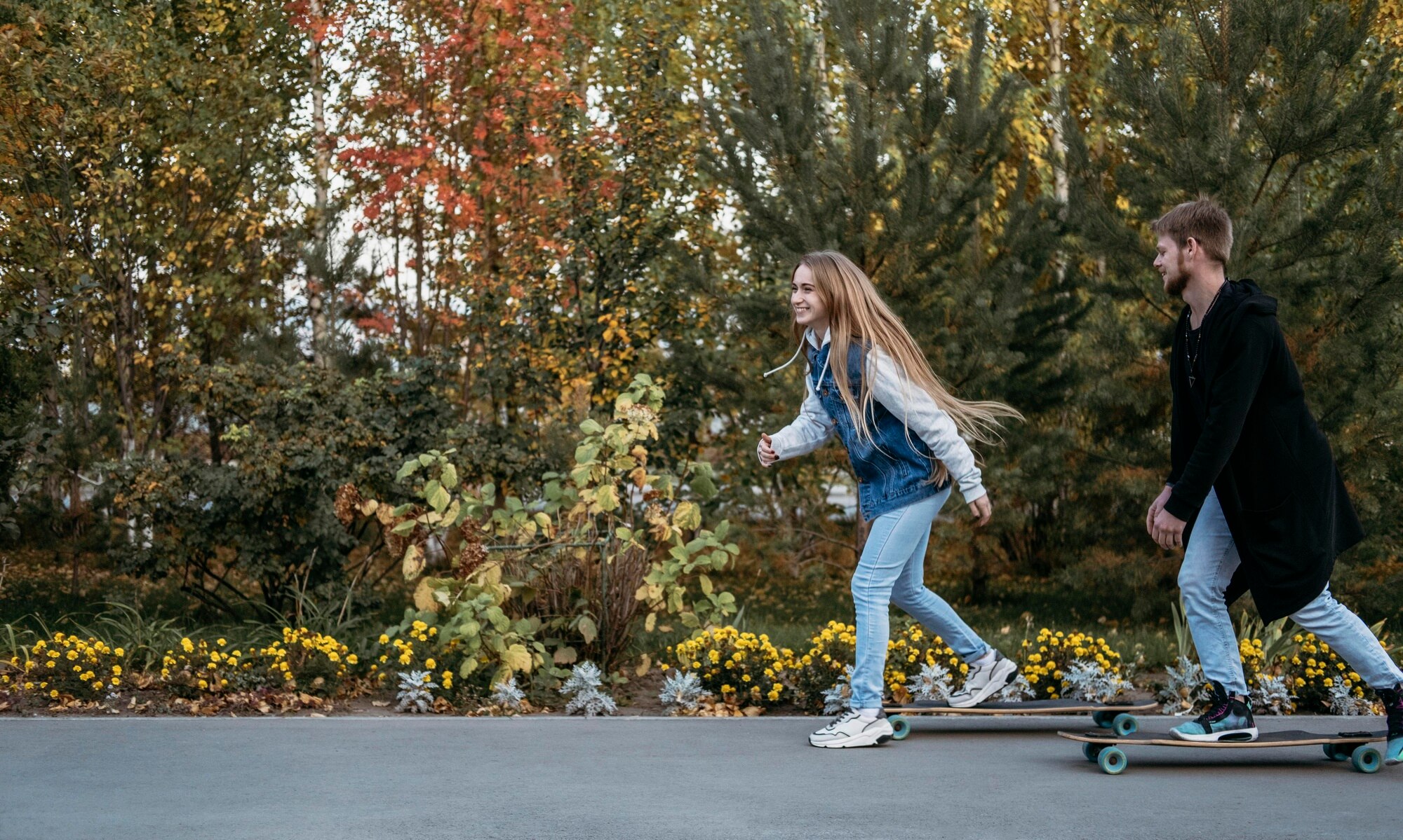 Sunrise morning walk scene with peaceful natural environment